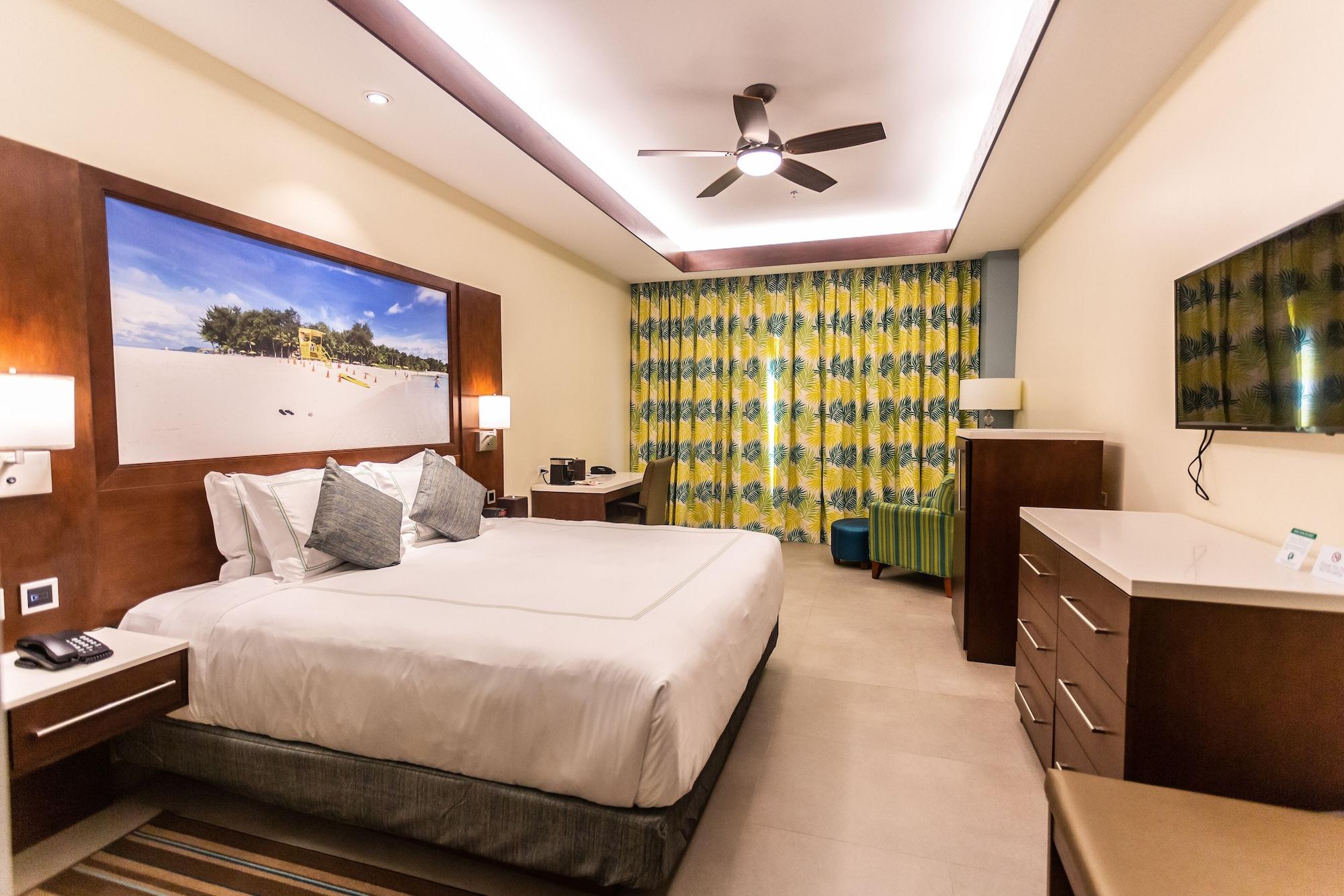 Surfrider Resort Hotel Saipan Exteriör bild