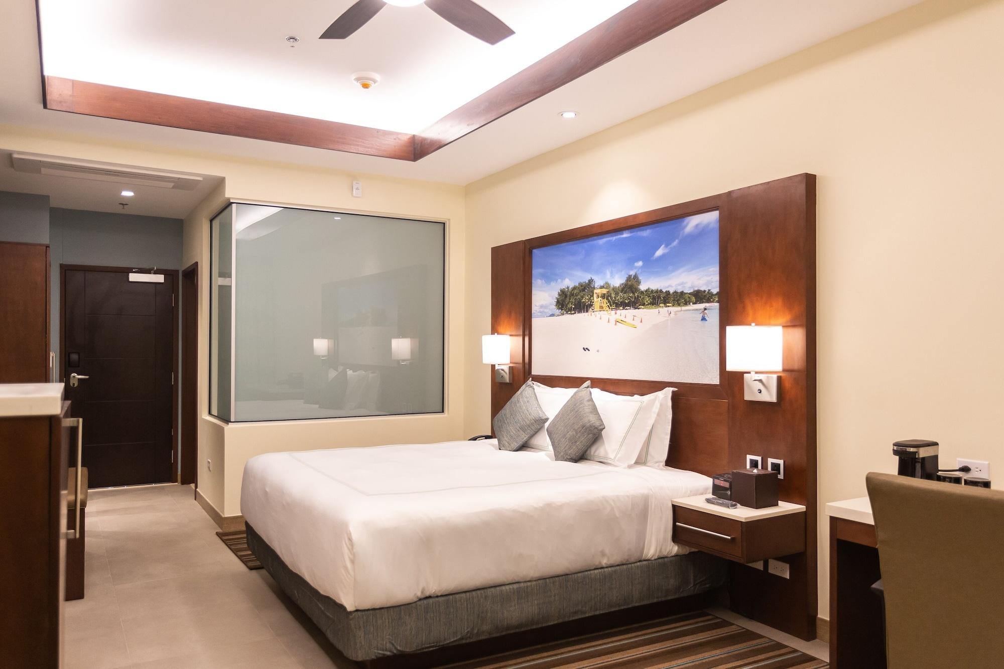 Surfrider Resort Hotel Saipan Exteriör bild