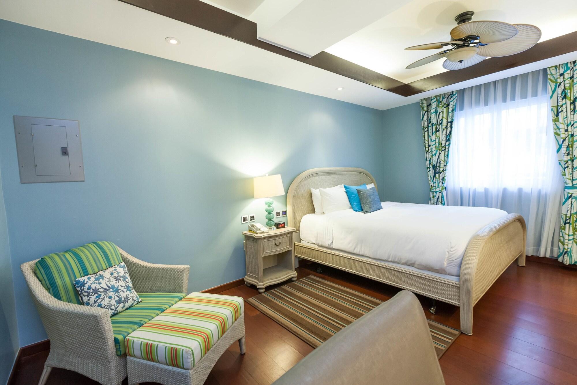 Surfrider Resort Hotel Saipan Exteriör bild