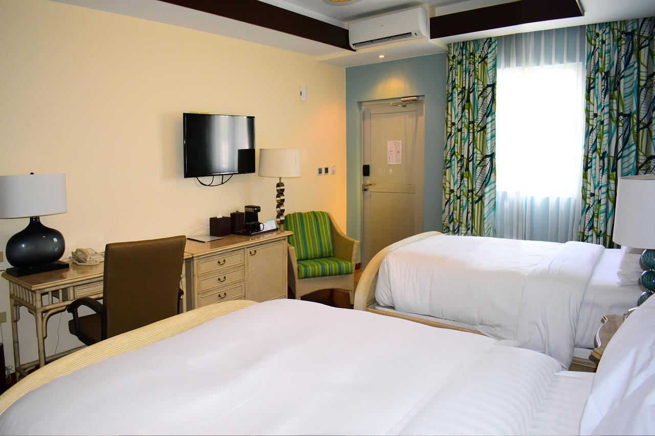 Surfrider Resort Hotel Saipan Exteriör bild